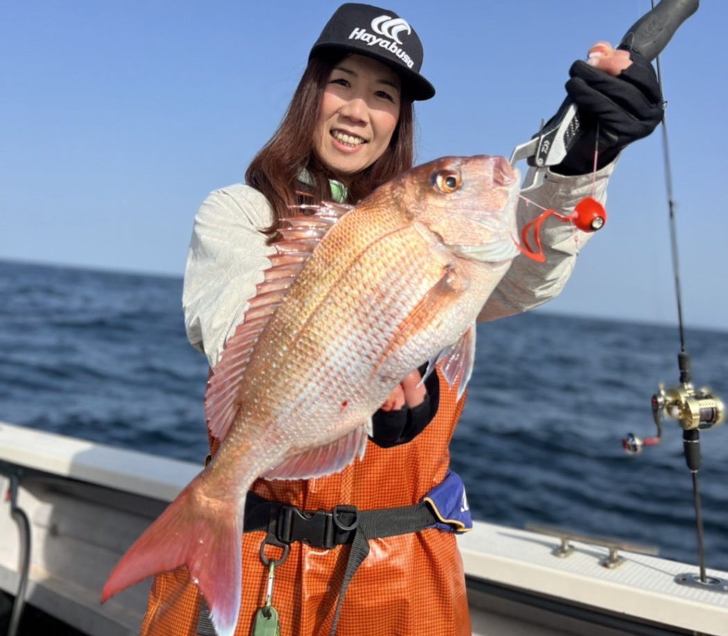 マーケット ハヤブサ Hayabusa 無双真鯛 フリースライド TGヘッド P565 60g アピールオレンジ 鯛ラバ 鯛テンヤ インチク 無双真鯛 フリースライド TGヘッド コンプリートモデル SE123 125g 12 マミーグローレッド [鯛ラバ・鯛テンヤ・イン